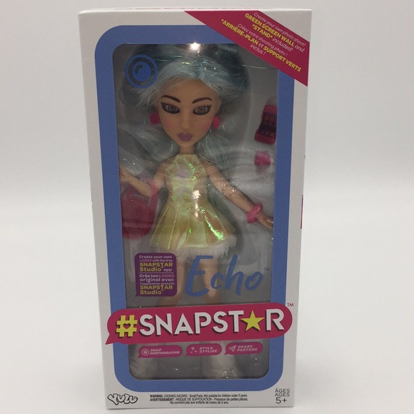 Snapstar Echo Fashion Doll Blue Hair Yellow Dress with Accessories - Picture 11 of 11